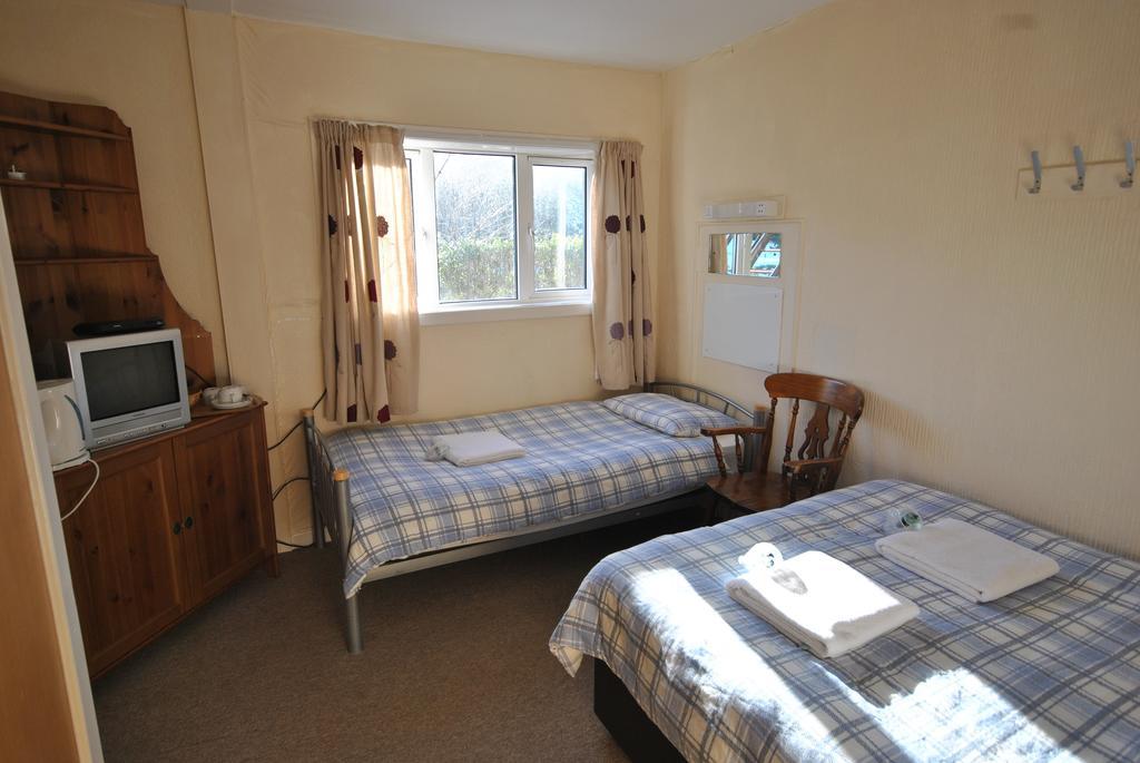 Saucy Mary'S Hostel Kyleakin Oda fotoğraf