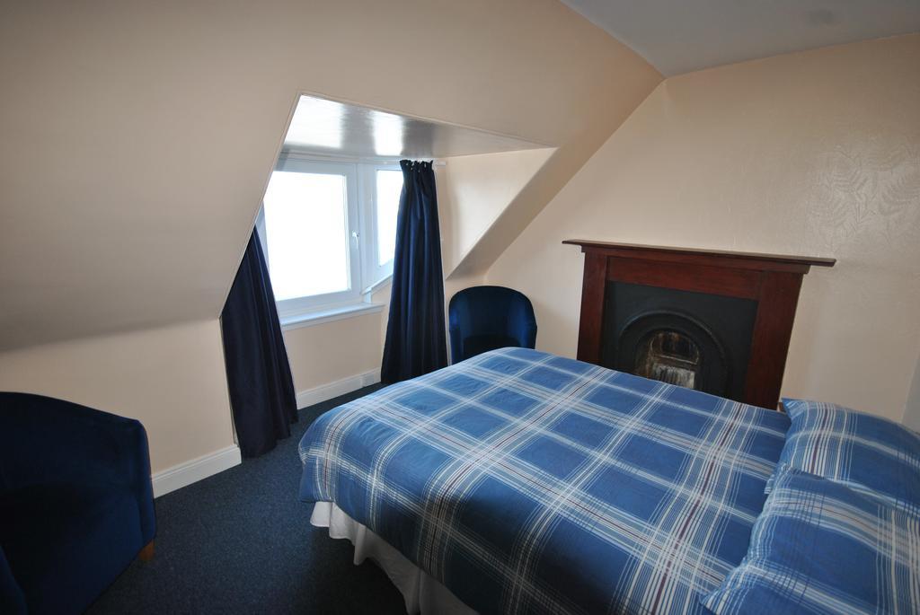Saucy Mary'S Hostel Kyleakin Oda fotoğraf
