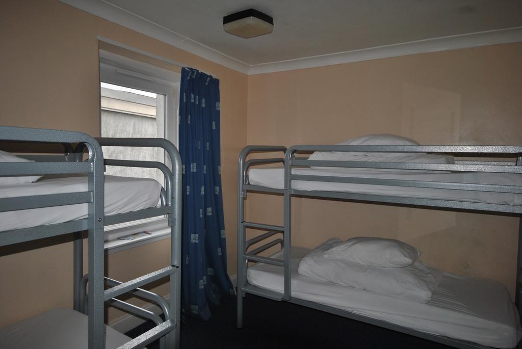 Saucy Mary'S Hostel Kyleakin Dış mekan fotoğraf